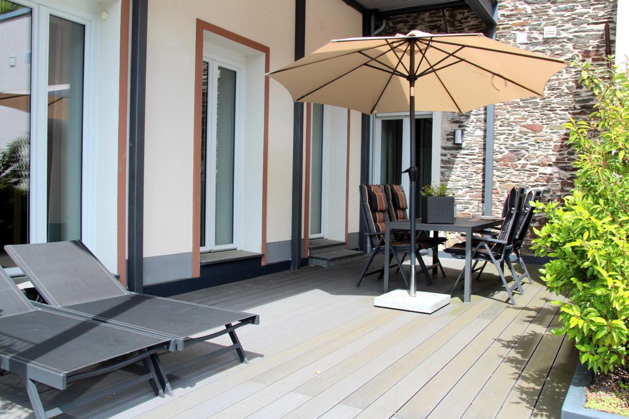 Moselromance - Luxusapartment - Grosse Terrasse - Ruhige Lage Traben-Trarbach Exteriér fotografie