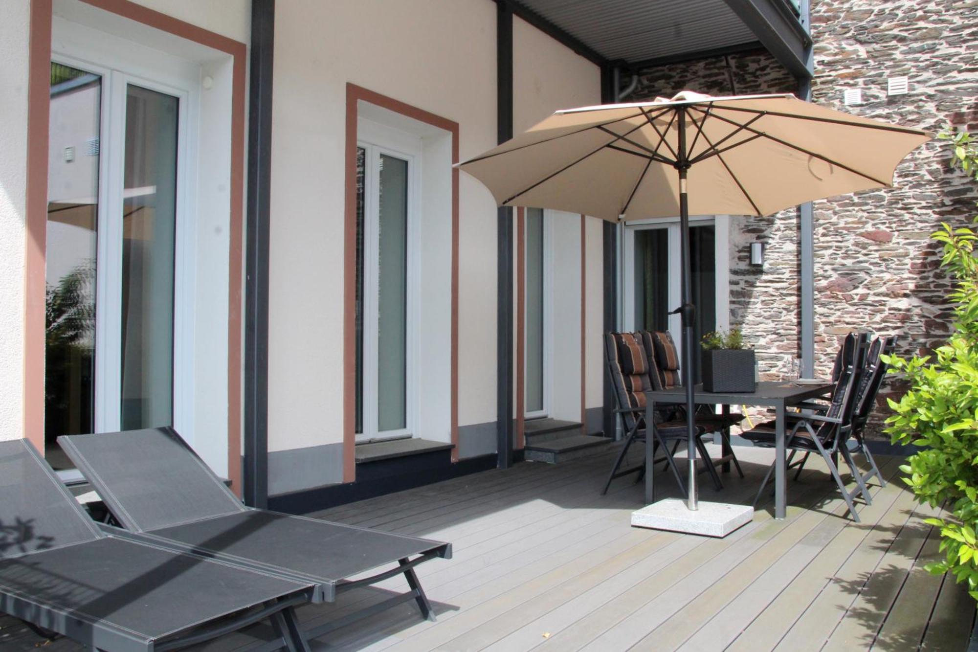 Moselromance - Luxusapartment - Grosse Terrasse - Ruhige Lage Traben-Trarbach Exteriér fotografie